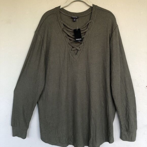 Torrid 1X Plus Size Top Waffle Lace Up VNeck Olive Green Long Sleeve Casual Cozy - Picture 2 of 11